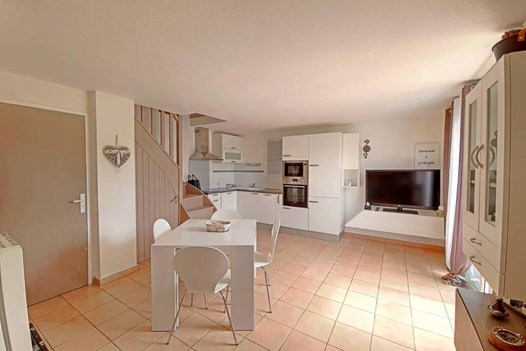 Ref Ls54 : Maison 4 Pers Mas Des Manadiers K1 Saintes-Maries-de-la-Mer Luaran gambar